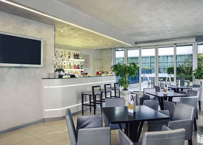 Mercure Artis 4*