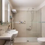 Mercure Artis