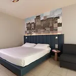 Mercure Artis