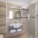 Mercure Artis 4*