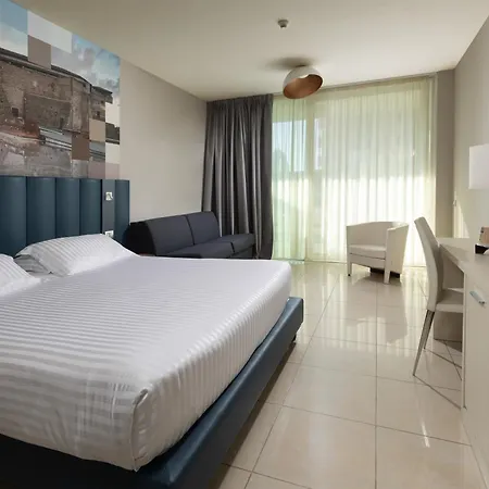 メルキュール アルティス リミニ