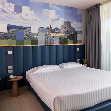 Hotel Mercure Artis 4*