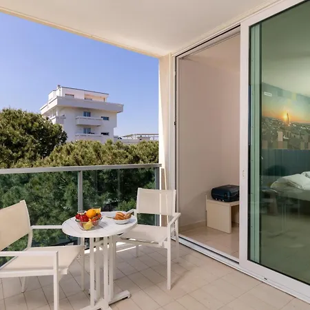 מלון Mercure Artis רימיני