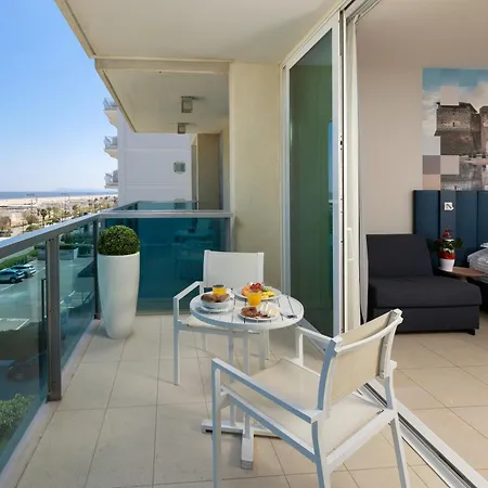 מלון Mercure Artis