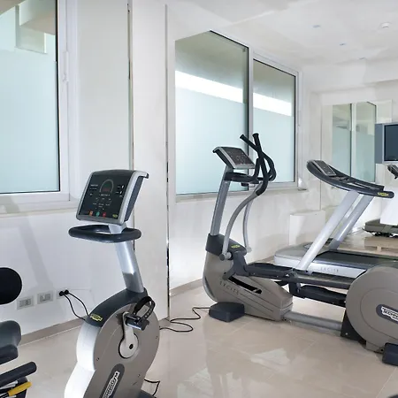 Mercure Artis Hotel 4*