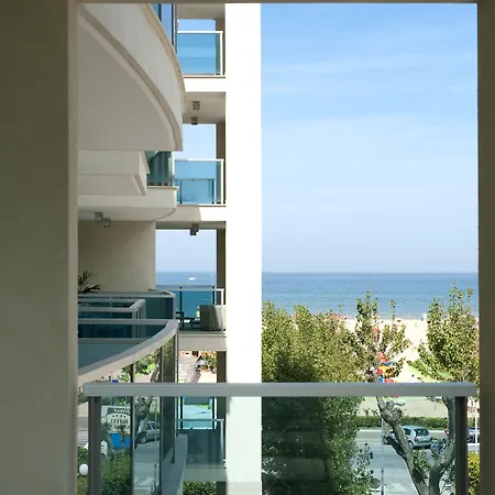 Mercure Artis