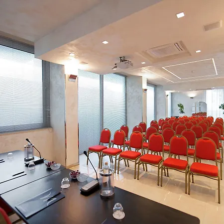 מלון Mercure Artis רימיני