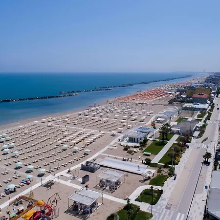 メルキュール アルティス リミニ