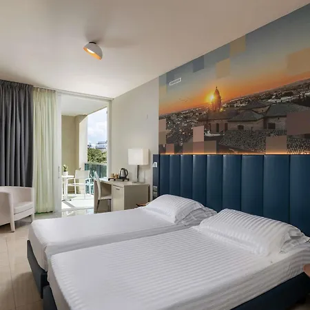 Mercure Artis 4* ريميني