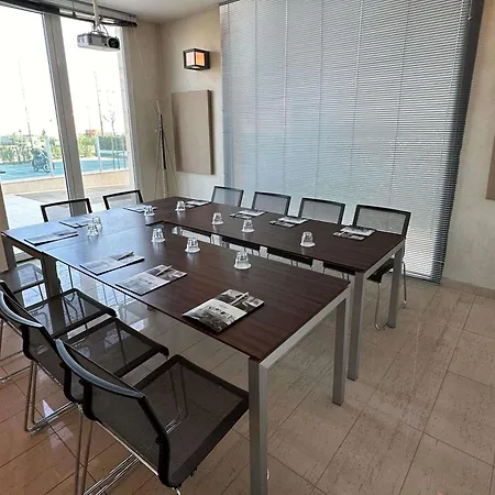 Mercure Artis فندق 4*