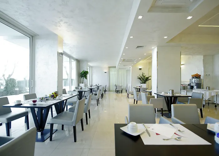 Mercure Artis 4*