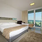 Mercure Artis Szálloda