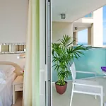 Mercure Artis