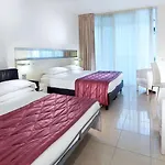 Szálloda Mercure Artis 4*