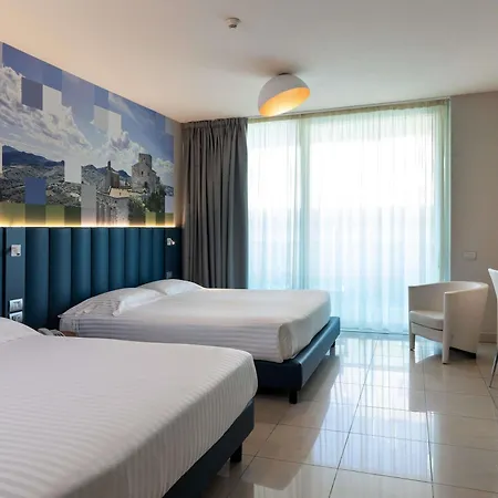 فندق Mercure Artis ريميني