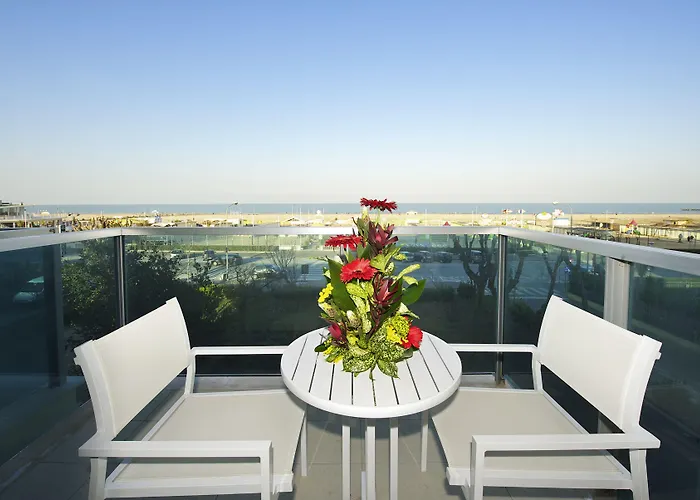 Mercure Artis 4* ريميني