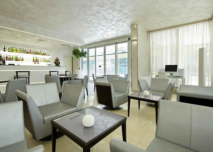 Mercure Artis Hotell 4*