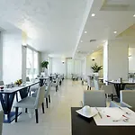 Mercure Artis 4*